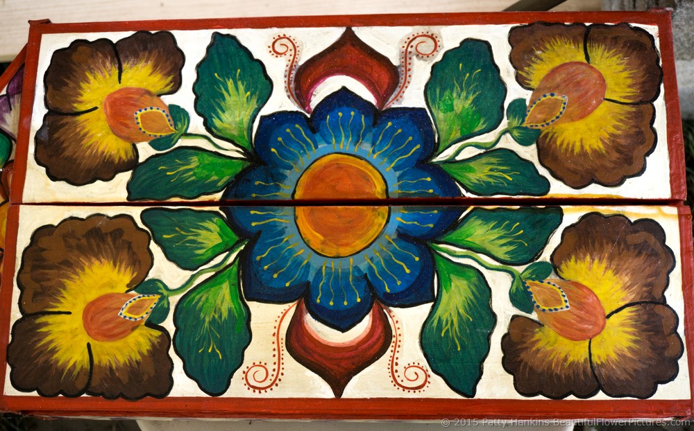 Painted Wood Box, 2015 Smithsonian Folklife Festival © 2015 Patty Hankins