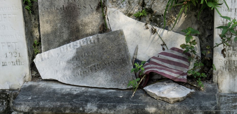 Left at a Grave in Lafayette Cemetery, New Orleans © 2017 Patty Hankins