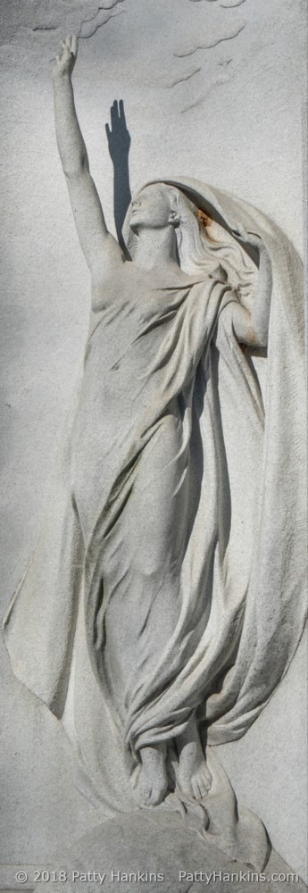 Aspiration Statue on the Berwind Tomb, Laurel Hill Cemetery, Philadelphia, PA © 2018 Patty Hankins